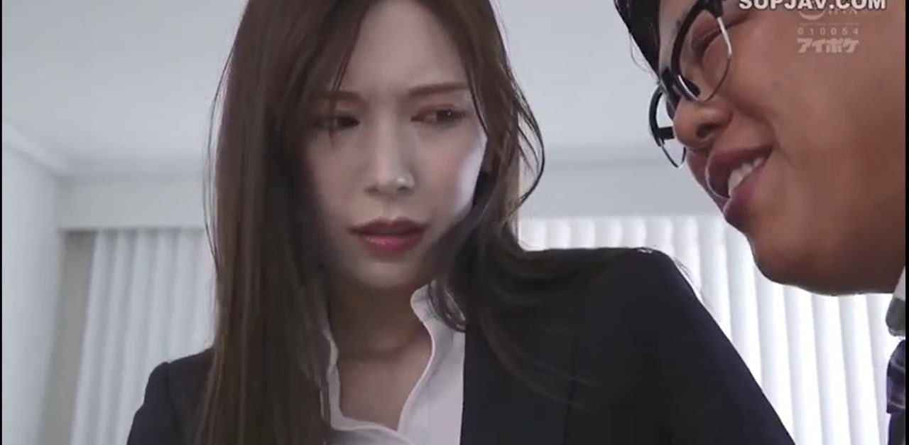 欧美第八色在线,メイリン モデルコレクション メ,观看免费无删减完整版高清在线观看